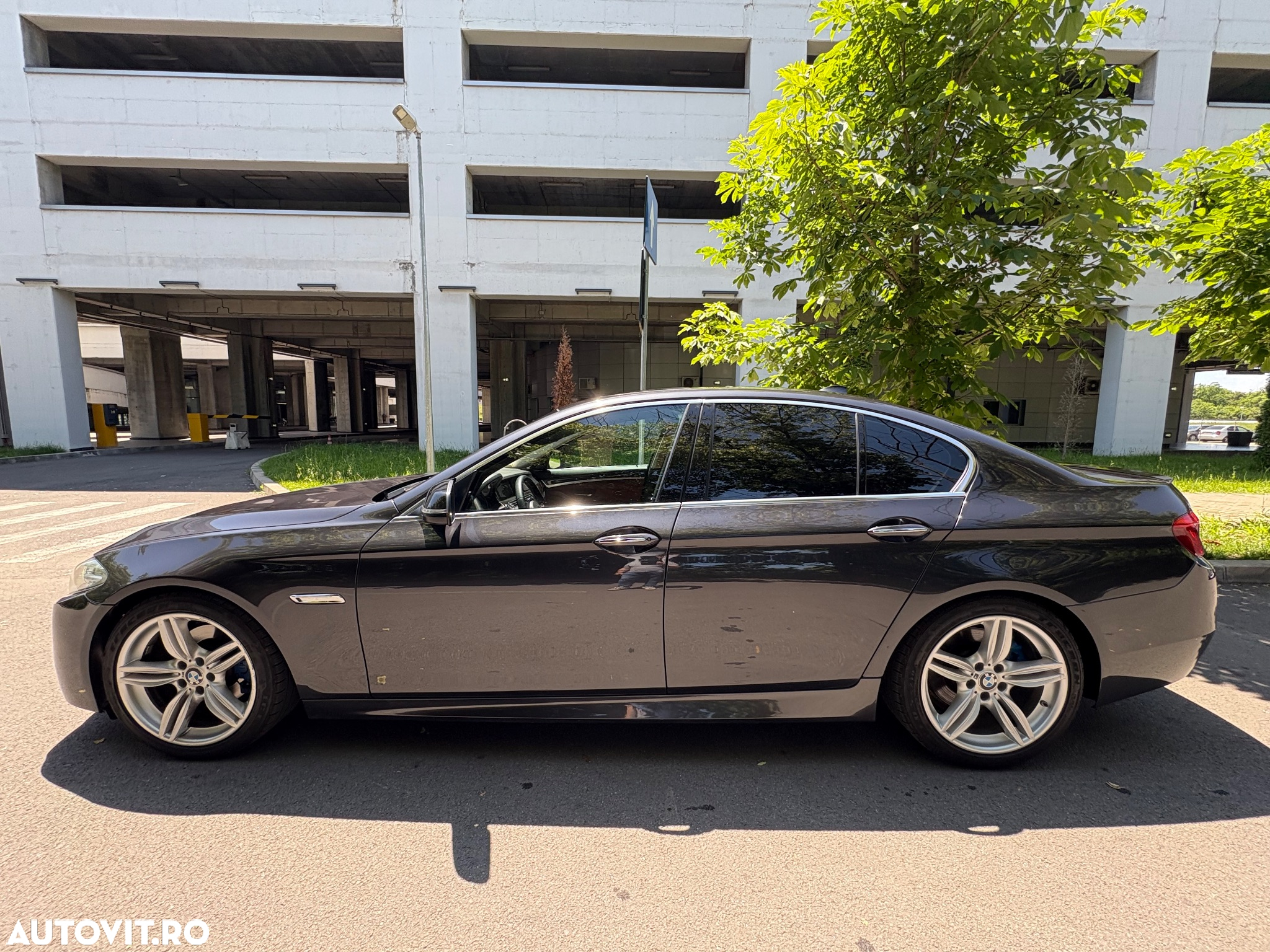 BMW Seria 5 520d Aut. - 4