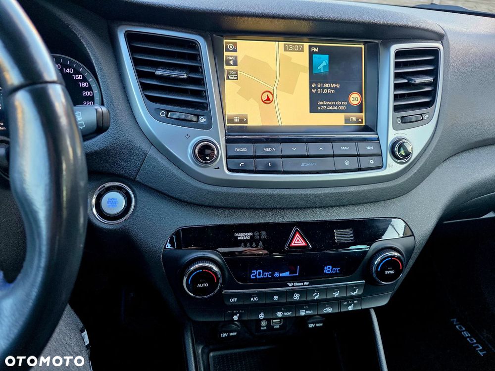 Hyundai Tucson 1.7 CRDI BlueDrive Premium 2WD DCT - 19