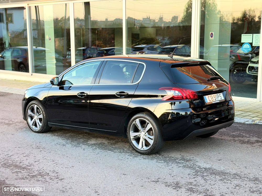 Peugeot 308 1.2 PureTech Allure Pack EAT8 - 15