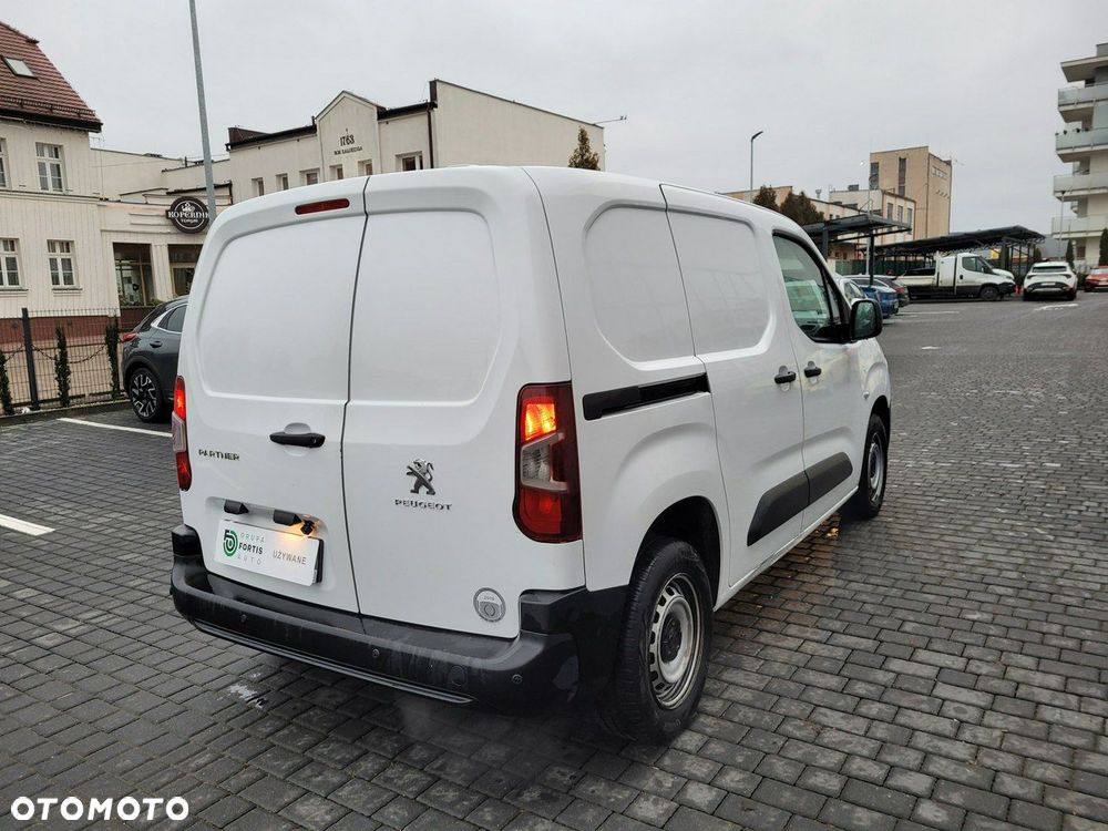 Peugeot Partner - 8