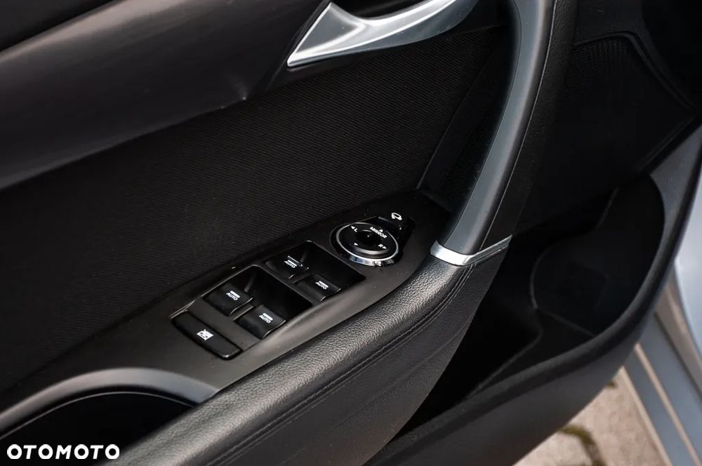 Hyundai i40 1.7 CRDi Automatik Premium - 36