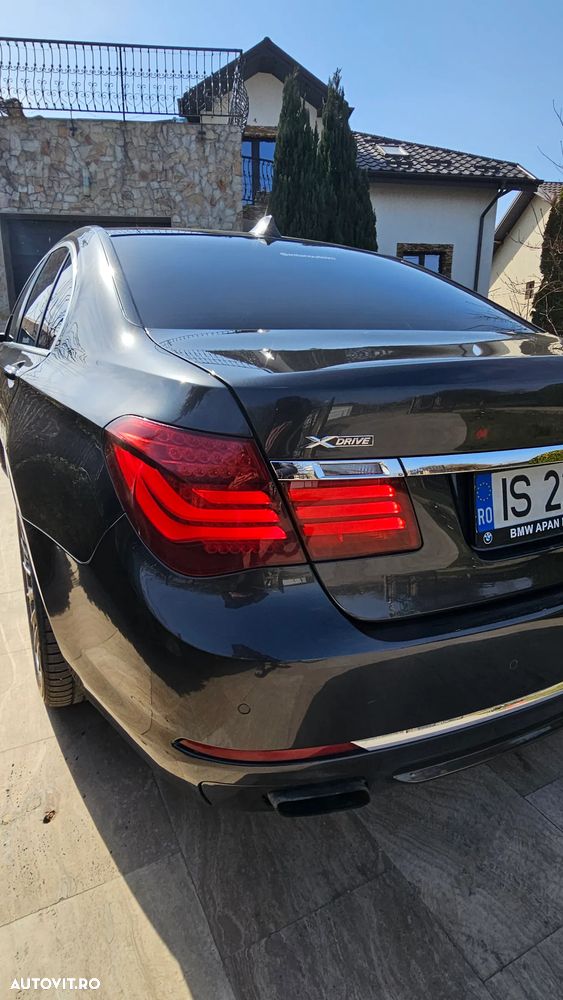 BMW Seria 7 750d xDrive - 3