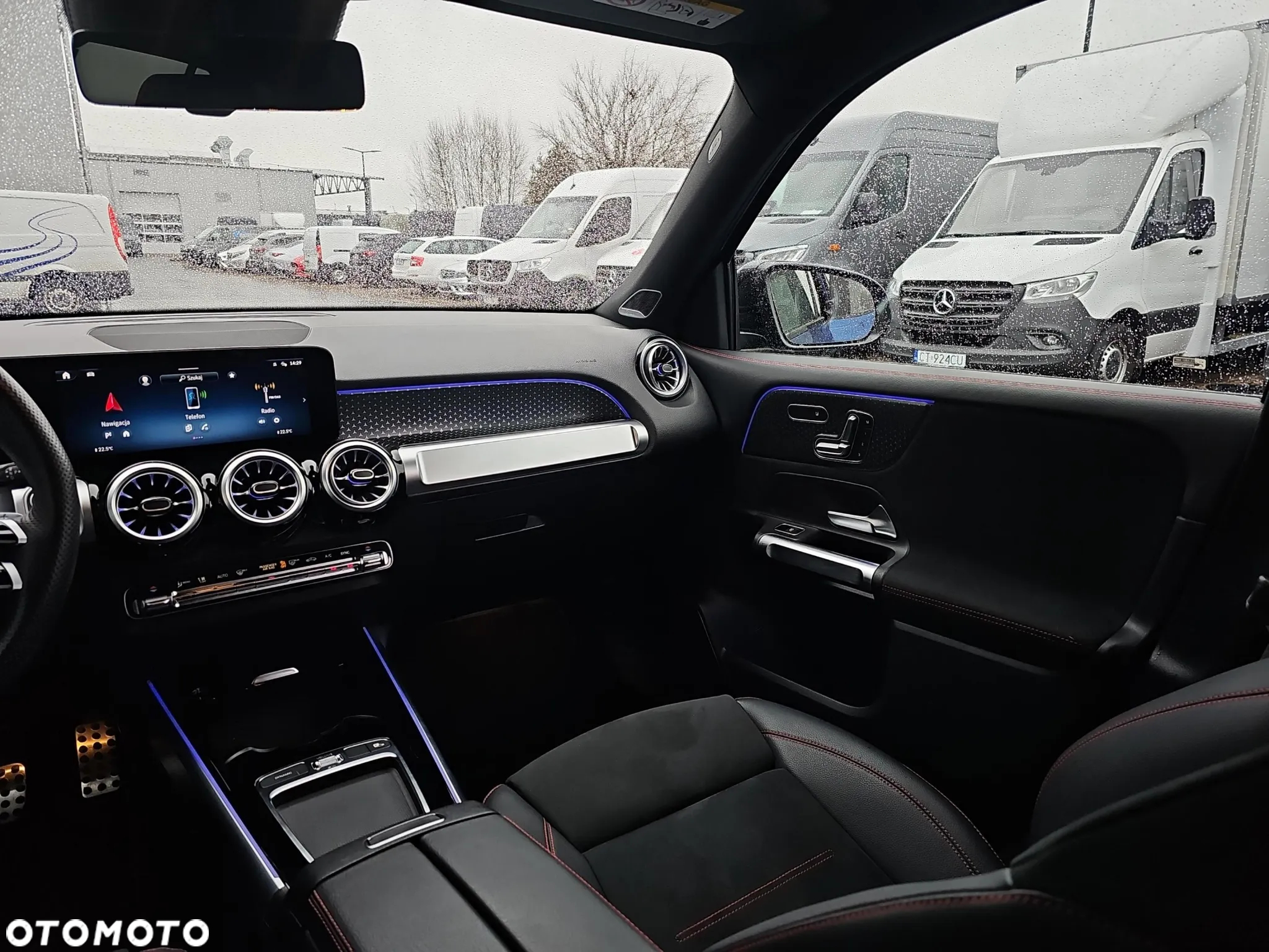 Mercedes-Benz GLB 200 7G-DCT AMG Line - 15