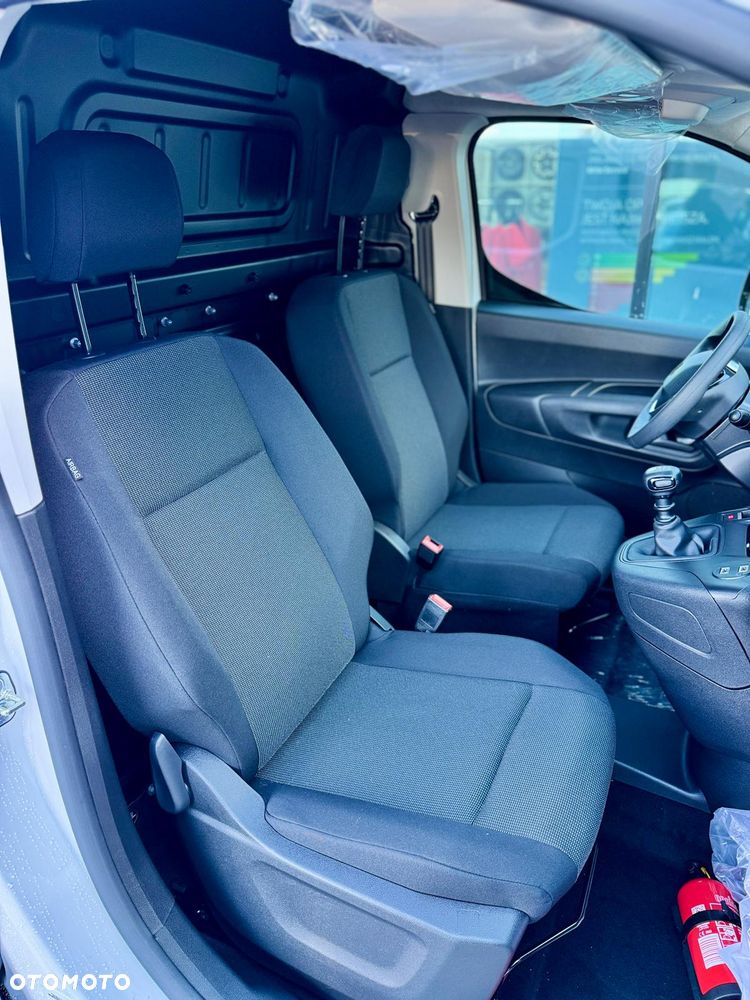 Peugeot Partner Furgon XL Diesel 130KM Manual - 9