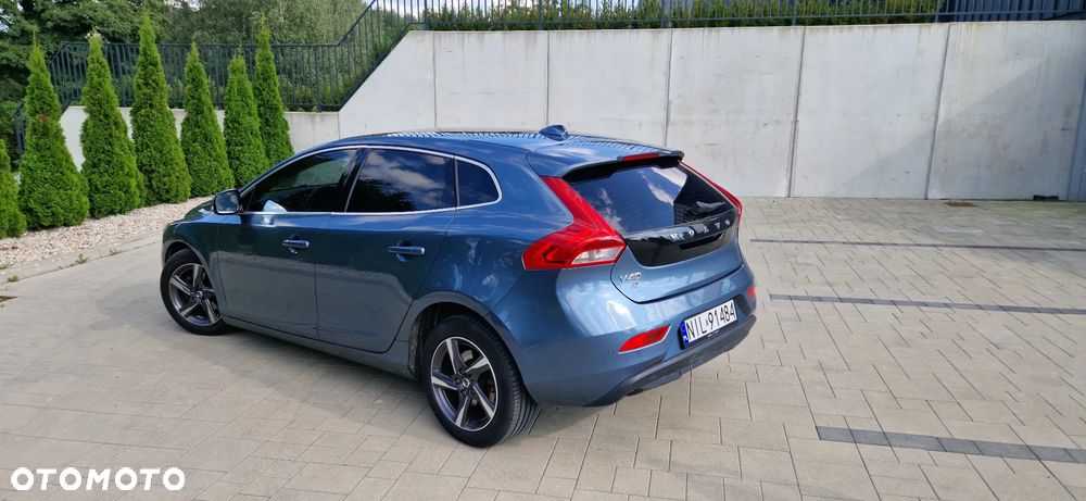 Volvo V40 D2 Summum - 12