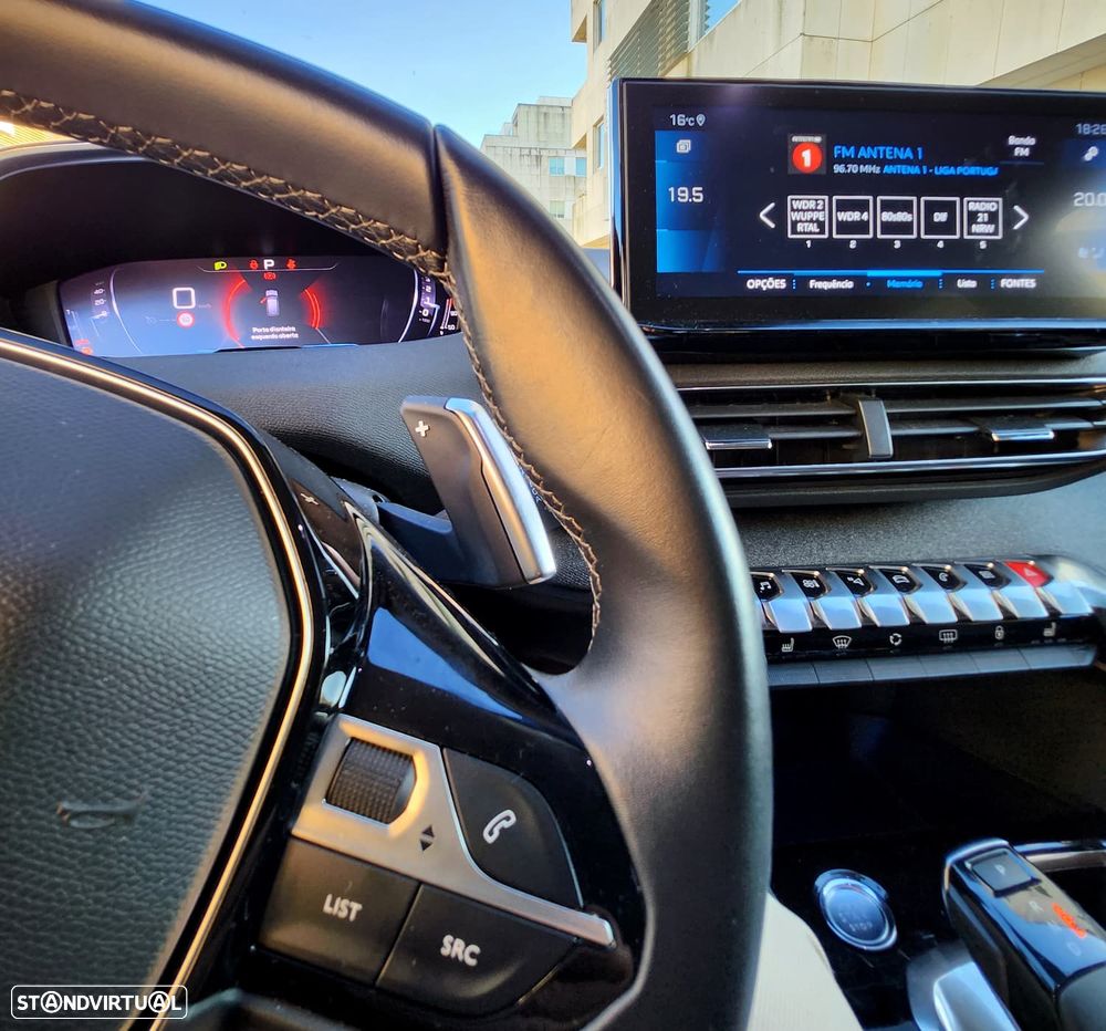 Peugeot 3008 BlueHDi 130 Stop & Start EAT8 Allure - 12