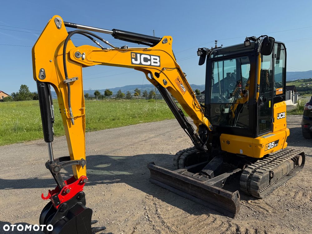 JCB 35z1 - 12