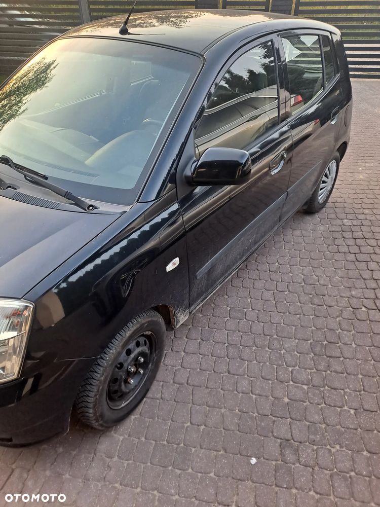 Kia Picanto - 4