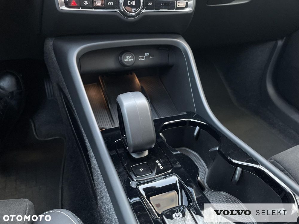 Volvo XC 40 - 27