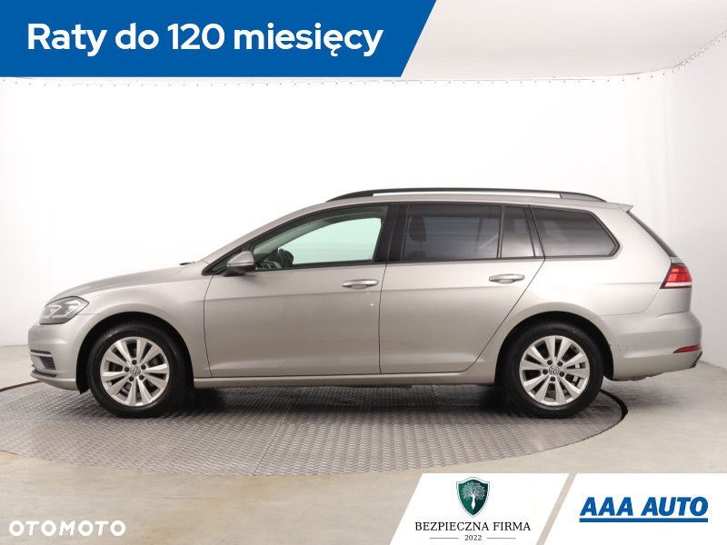 Volkswagen Golf Variant - 4