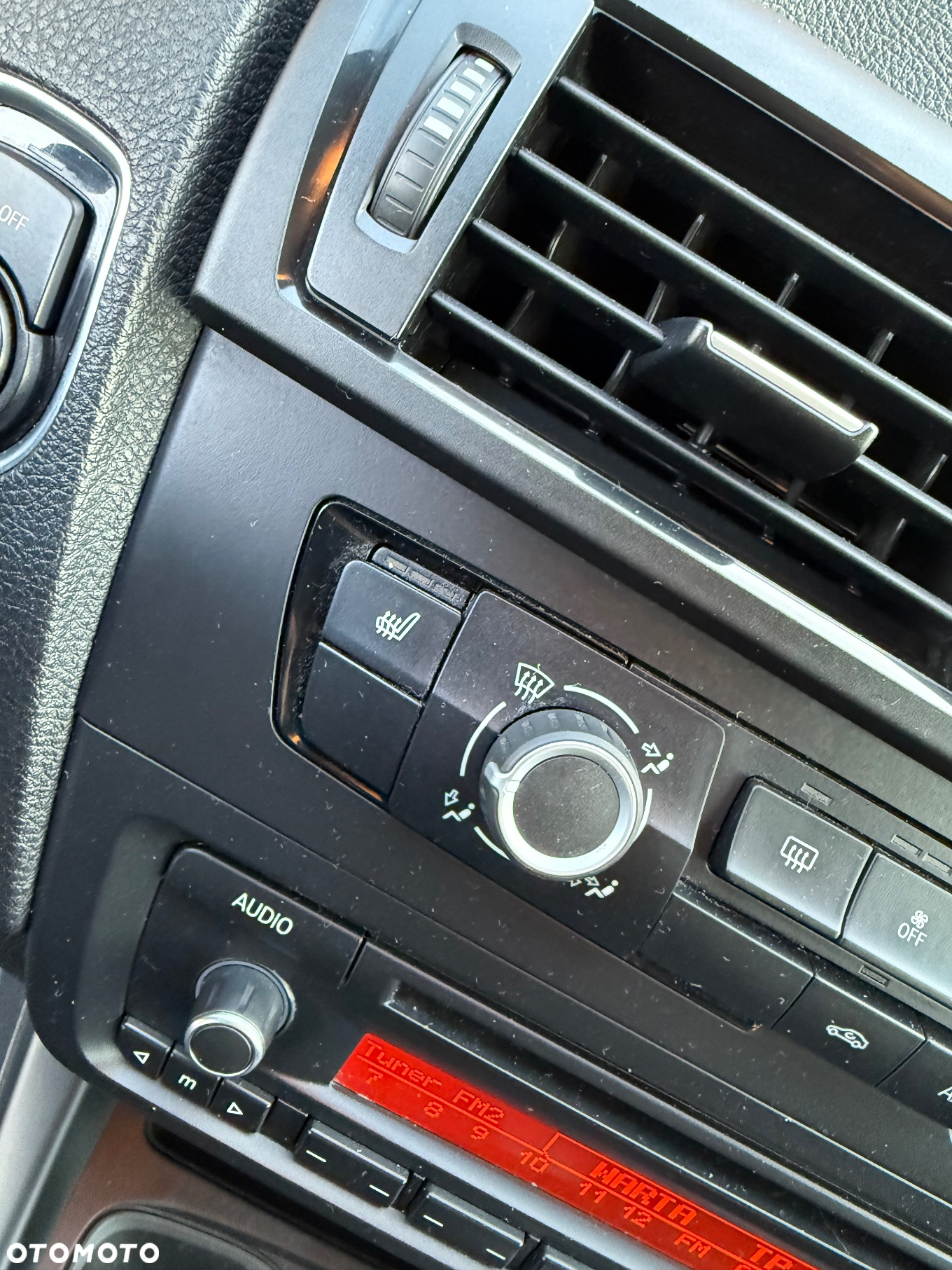 BMW Seria 1 114i - 18