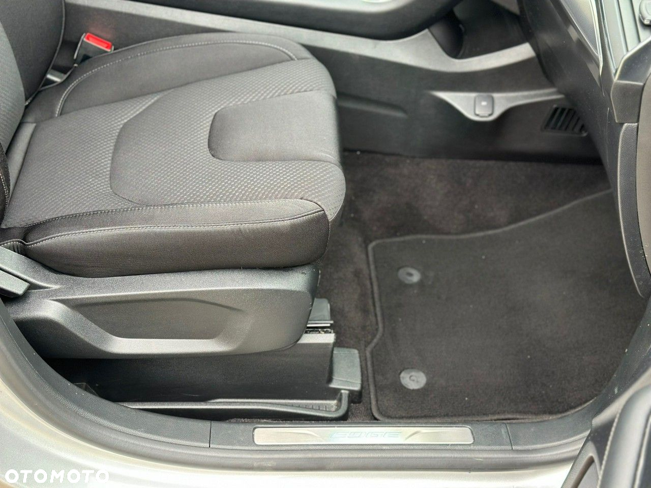 Ford Edge 2.0 EcoBlue 4WD Titanium - 9
