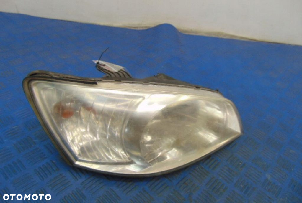 HYUNDAI GETZ REFLEKTOR PRAWY HB - 4