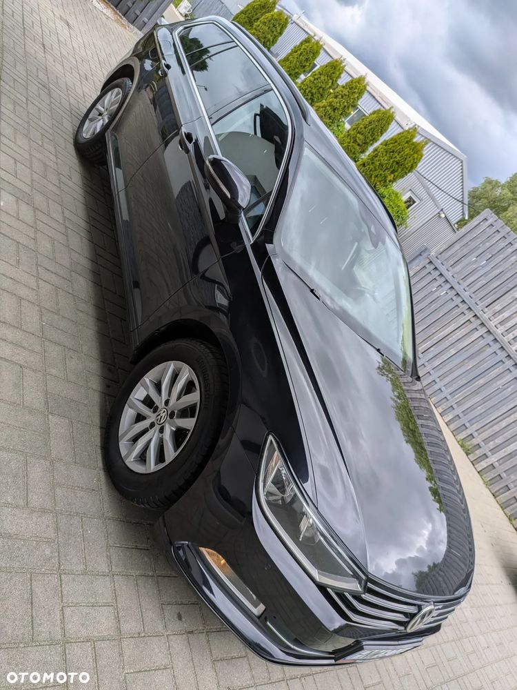 Volkswagen Passat 2.0 TDI (BlueMotion Technology) Comfortline - 10