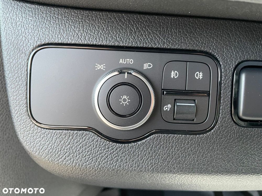 Mercedes-Benz Sprinter 317 CDI Reflektory LED Resorow. fotel Automat - 12