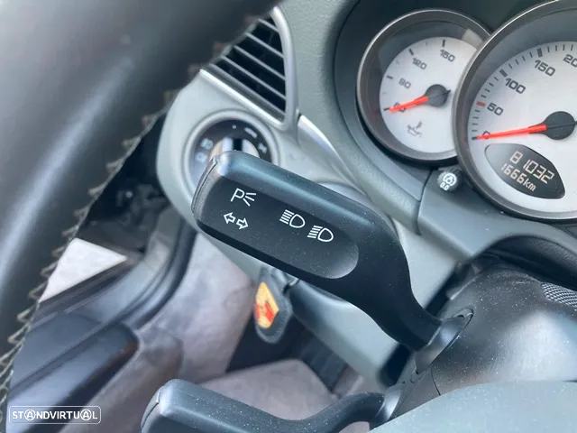 Porsche 911 (997) Carrera 4 S - 19