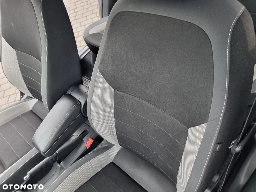 Skoda RAPID 1.4 TDI Ambition - 24