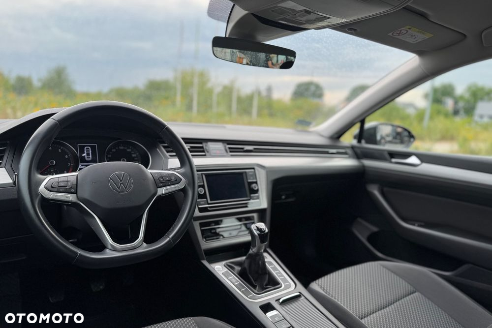 Volkswagen Passat 1.5 TSI EVO Essence - 25