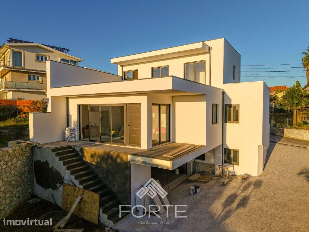 Moradia T3 c/ Piscina - Grande imagem: 2/27