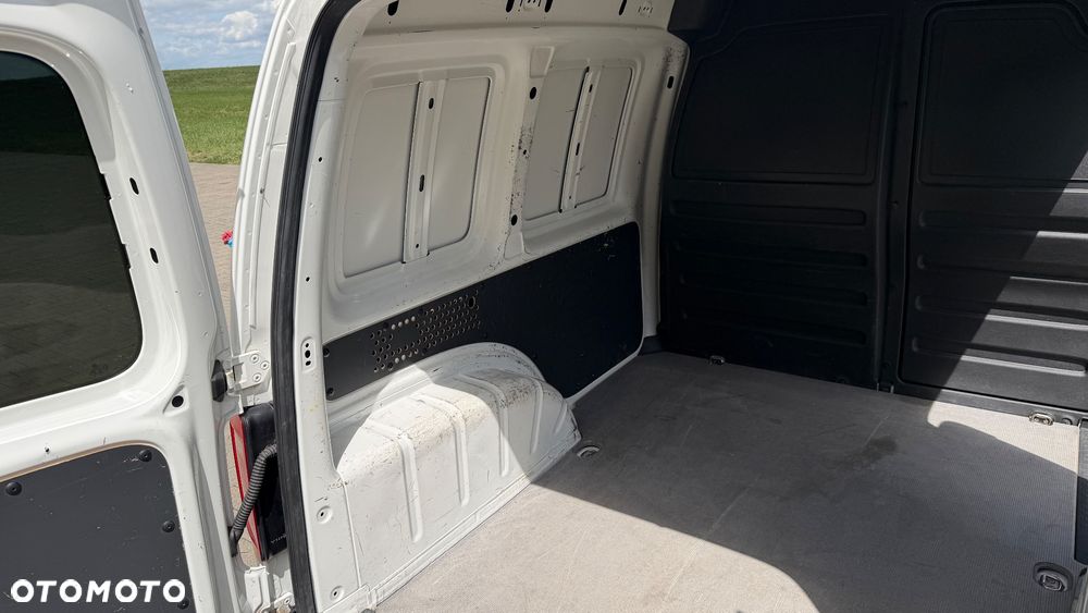 Volkswagen CADDY - 19