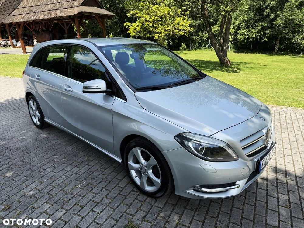 Mercedes-Benz Klasa B 180 CDI (BlueEFFICIENCY) - 4