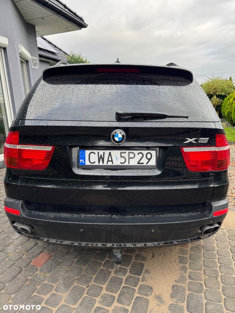BMW X5 4.8i xDrive - 15