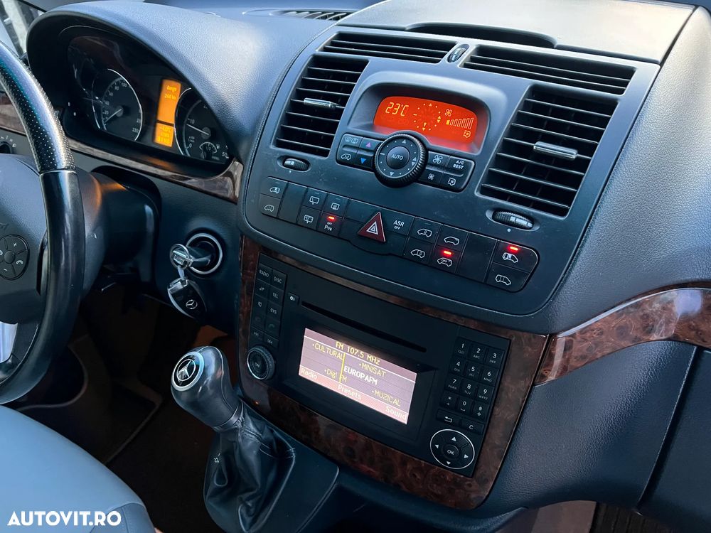 Mercedes-Benz Viano 2.2 CDI DPF lang Automatik Ambiente - 26