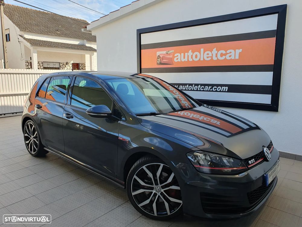 VW Golf 2.0 TSi GTi DSG - 32