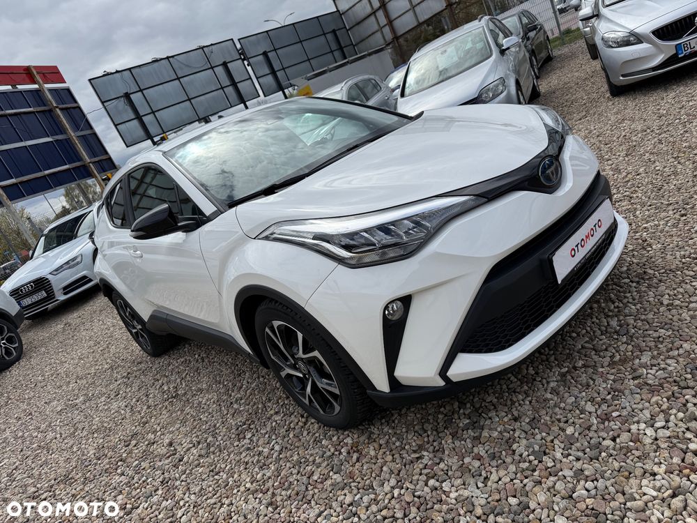 Toyota C-HR - 16