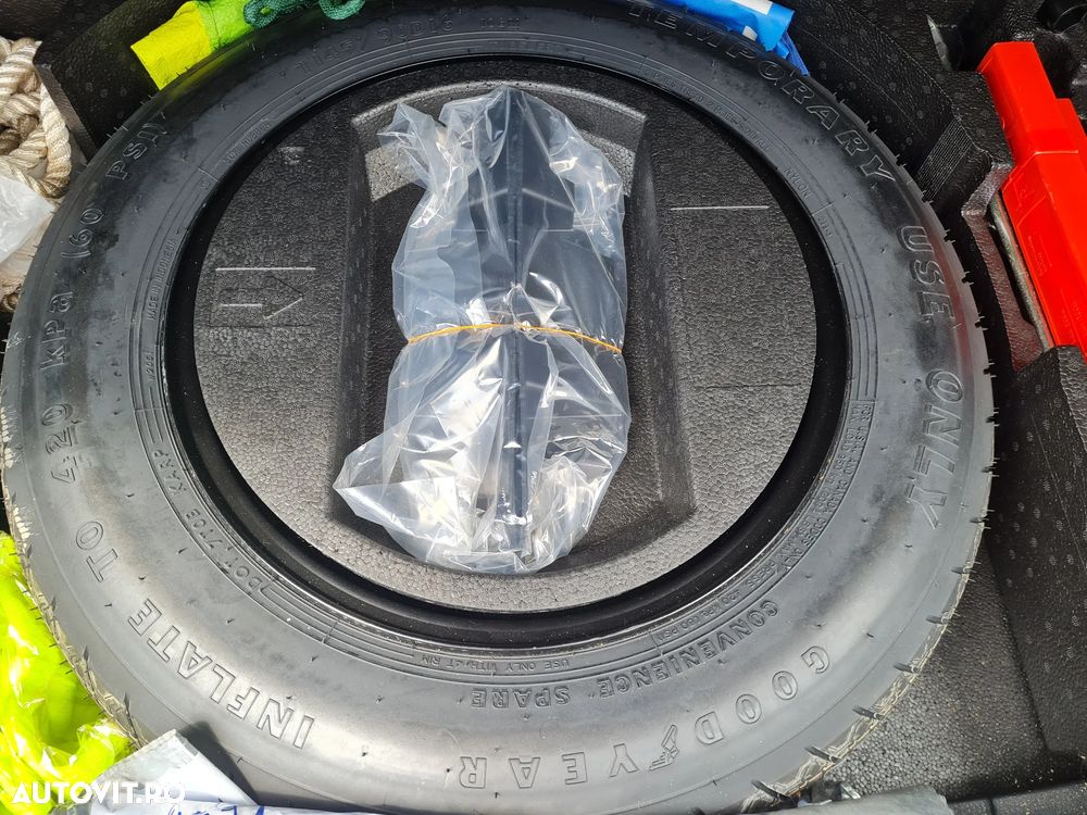 Toyota C-HR 1.8 HSD 122 CP 4x2 CVT C-ult Style - 17