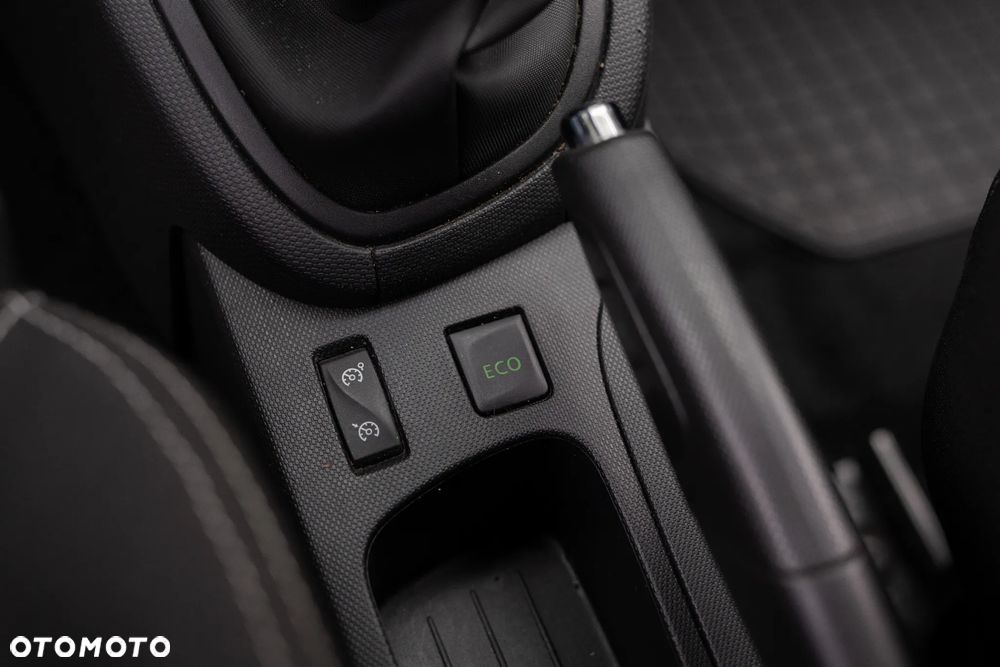 Renault Clio Energy TCe 90 Start & Stop Expression - 26