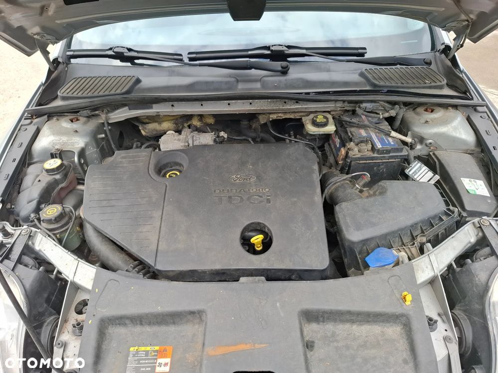 Ford Mondeo 1.8 TDCi Trend - 17