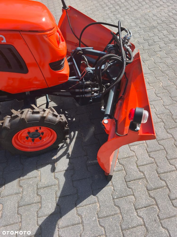 Kubota B1620 LF1630 - 7