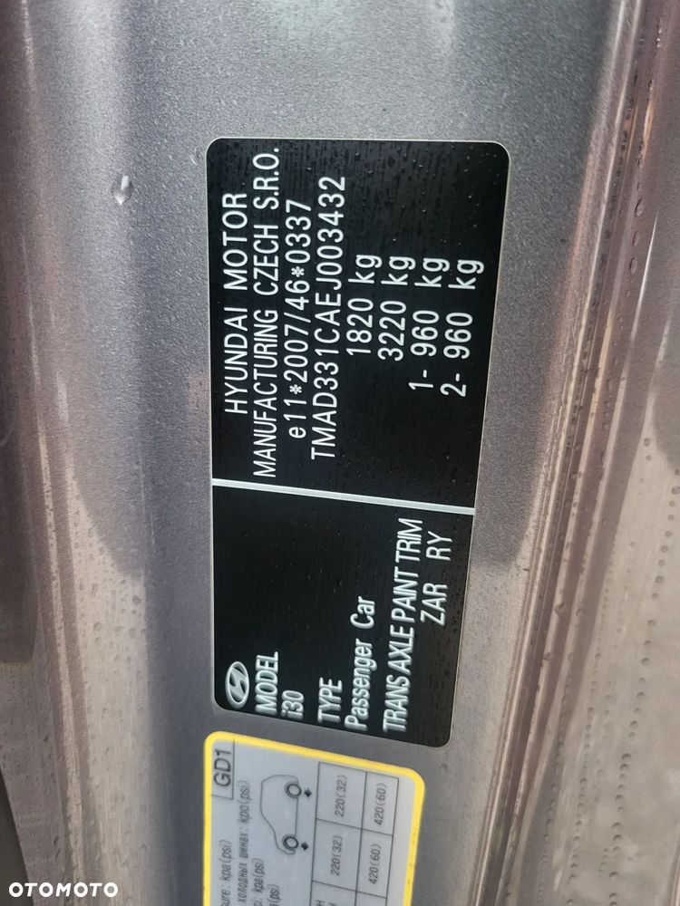 Hyundai i30 1.6 GDI Comfort - 27