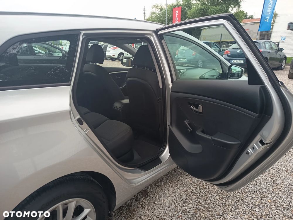 Hyundai i30 1.4 Comfort - 31