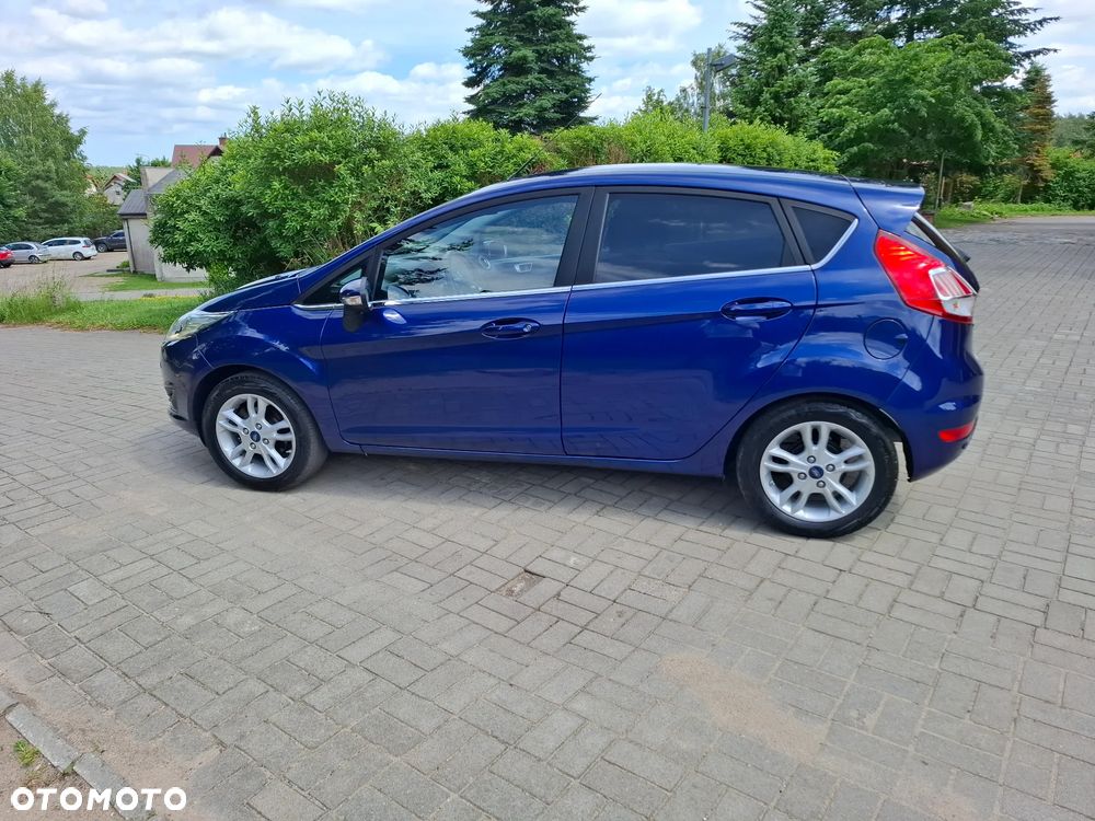 Ford Fiesta - 4