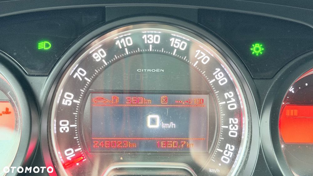 Citroën C5 2.0 HDi Exclusive - 17
