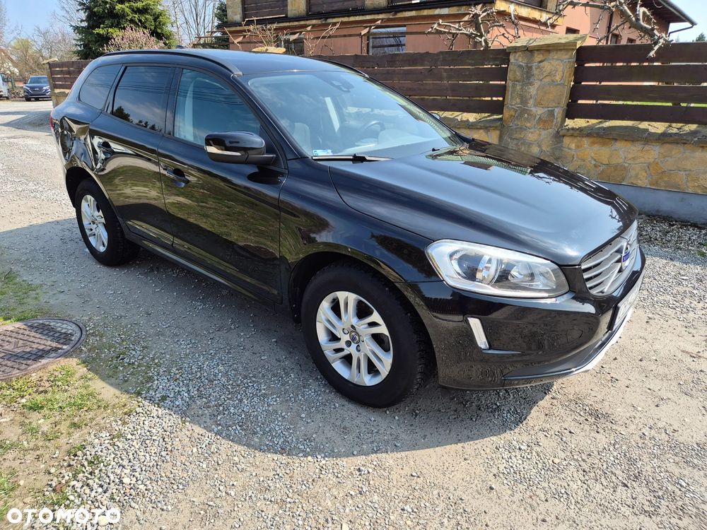 Volvo XC 60 D3 Momentum - 9