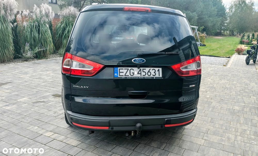 Ford Galaxy 2.0 TDCi Ghia - 6