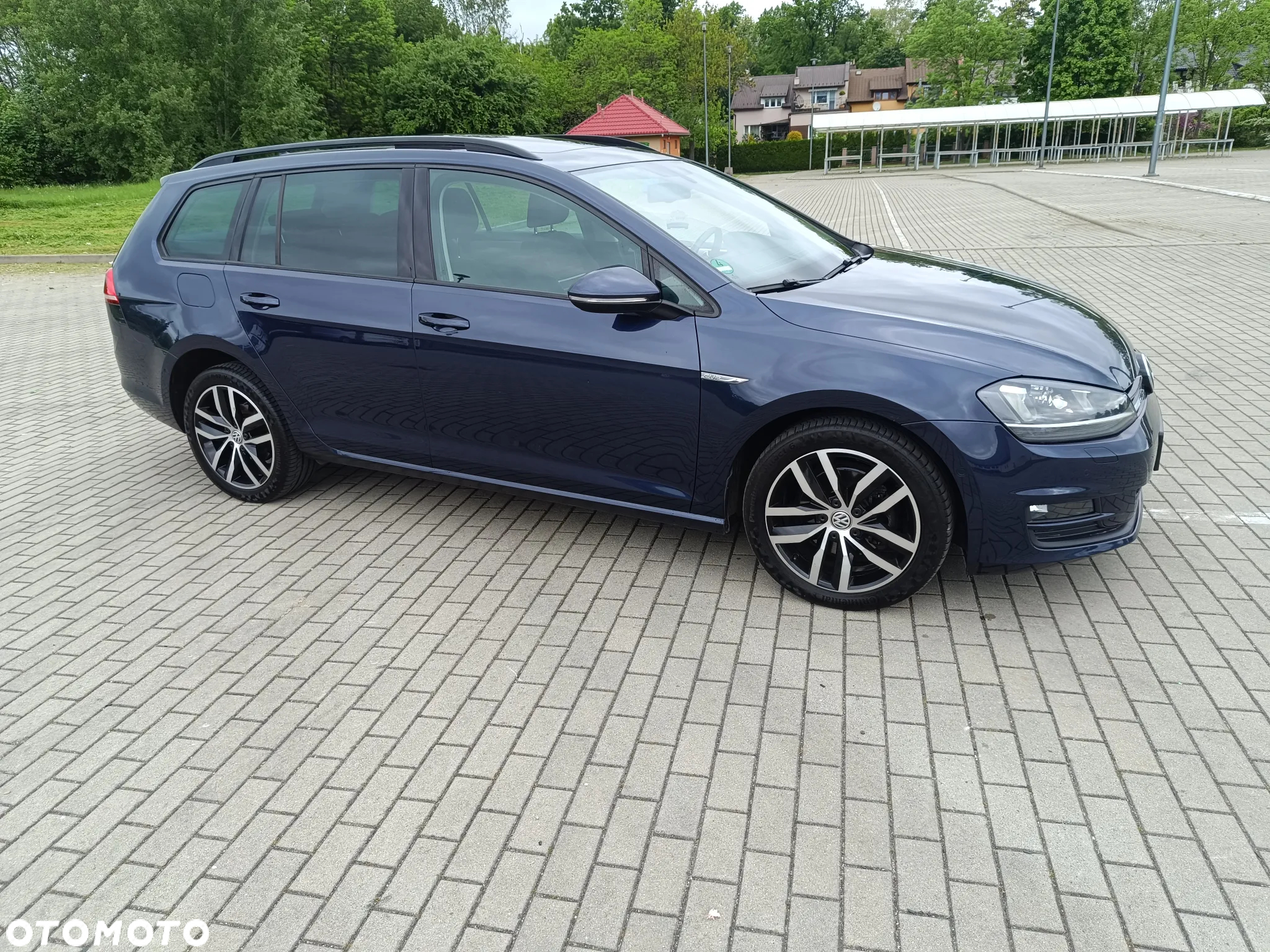 Volkswagen Golf 2.0 TDI 4Motion BlueMotion Technology Cup - 12