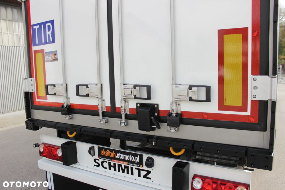 Schmitz Cargobull FP 60 V7 Thermo King SLXi 300 / JAK NOWA / ŚCIANA 7 CM / - 9