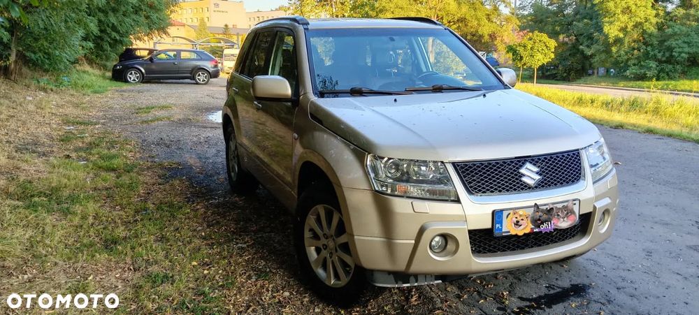 Suzuki Grand Vitara - 2