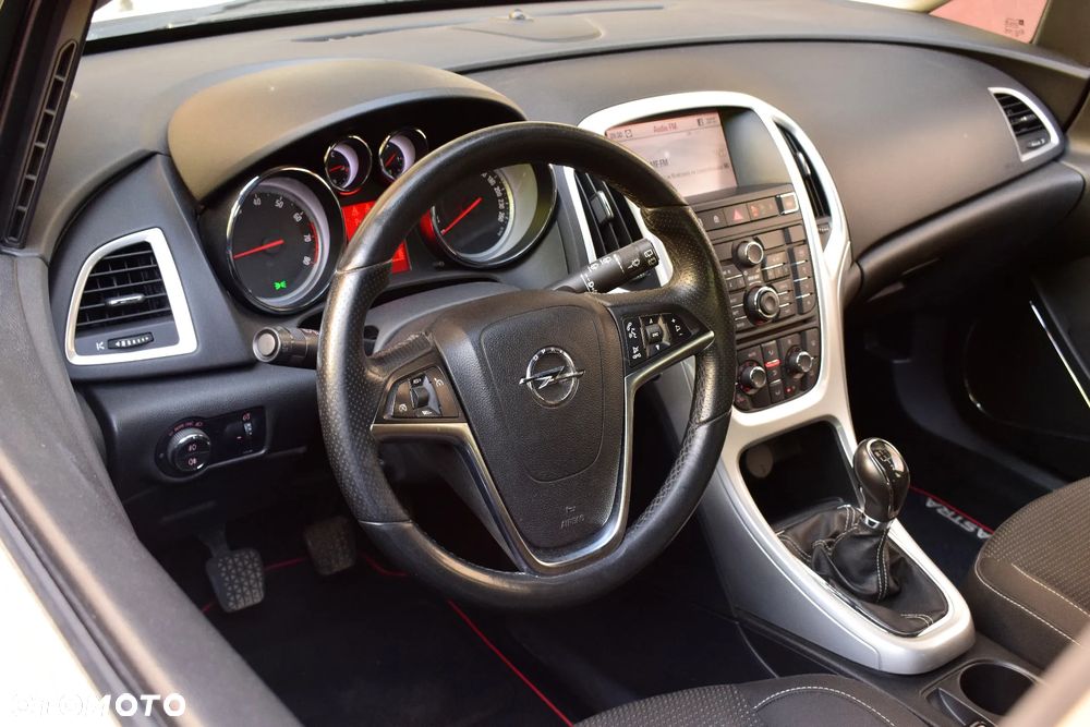 Opel Astra 1.6 Turbo Sport - 16