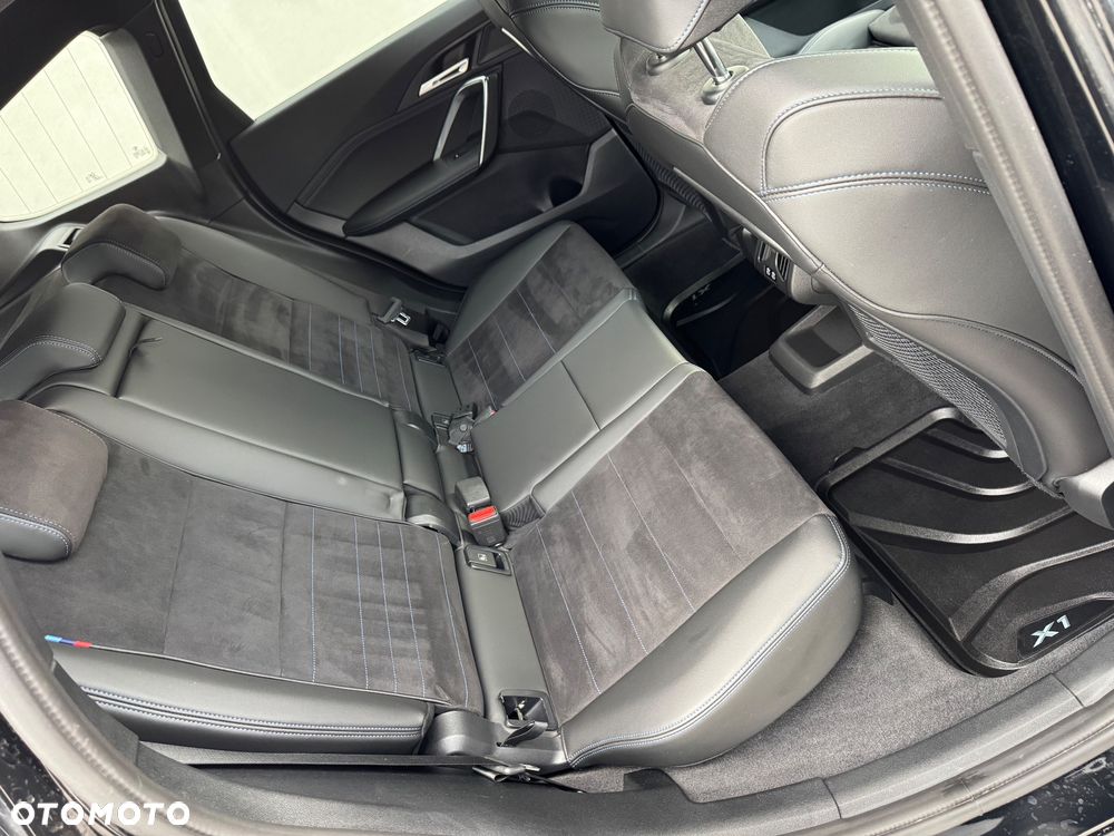 BMW X1 xDrive20d mHEV M Sport sport - 25