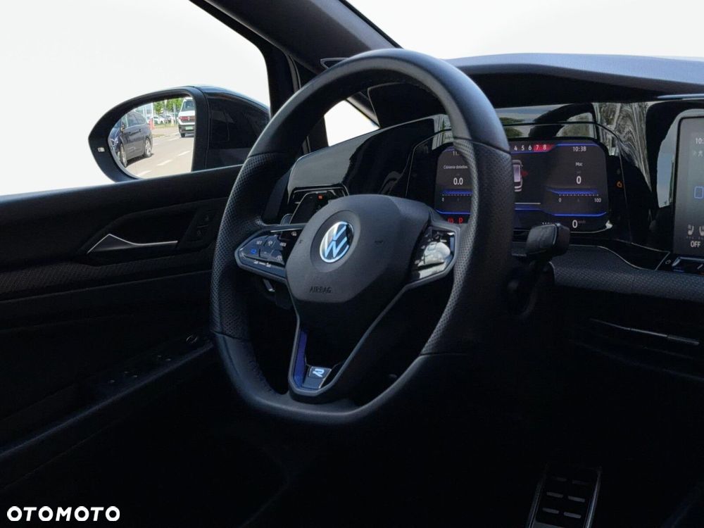 Volkswagen Golf Variant - 17