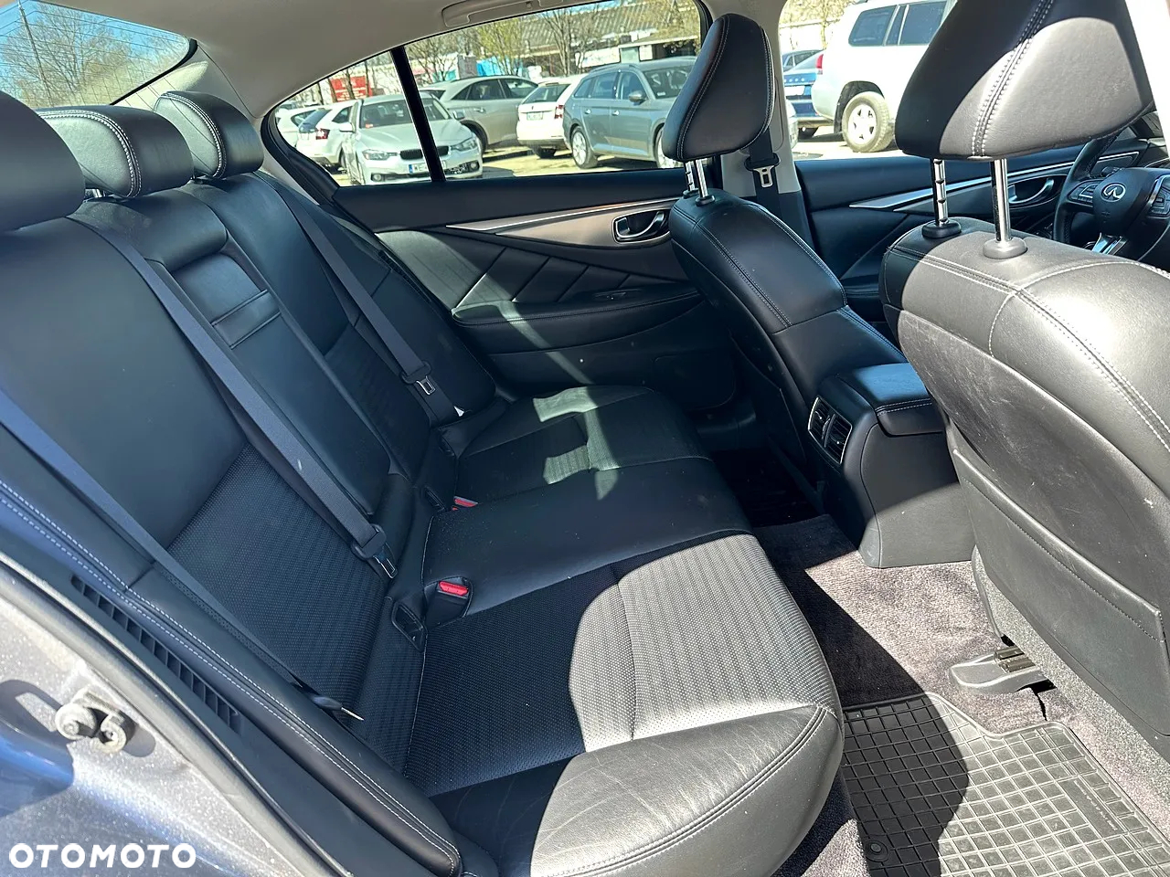 Infiniti Q50 2.0t Premium - 11