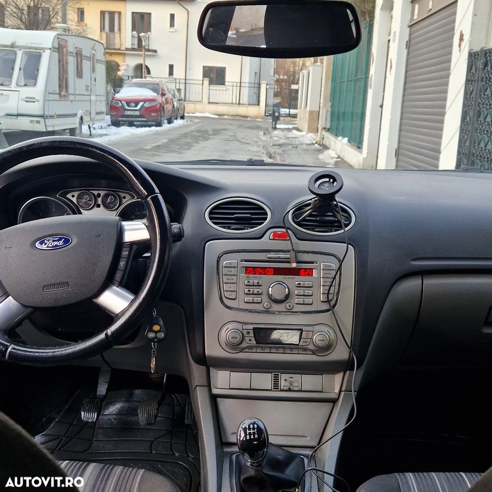 Ford Focus - 5