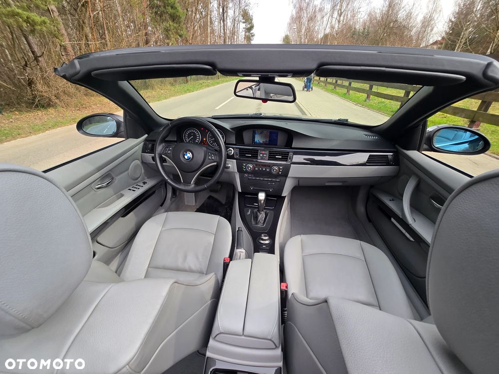 BMW Seria 3 330i M Sport Edition - 6