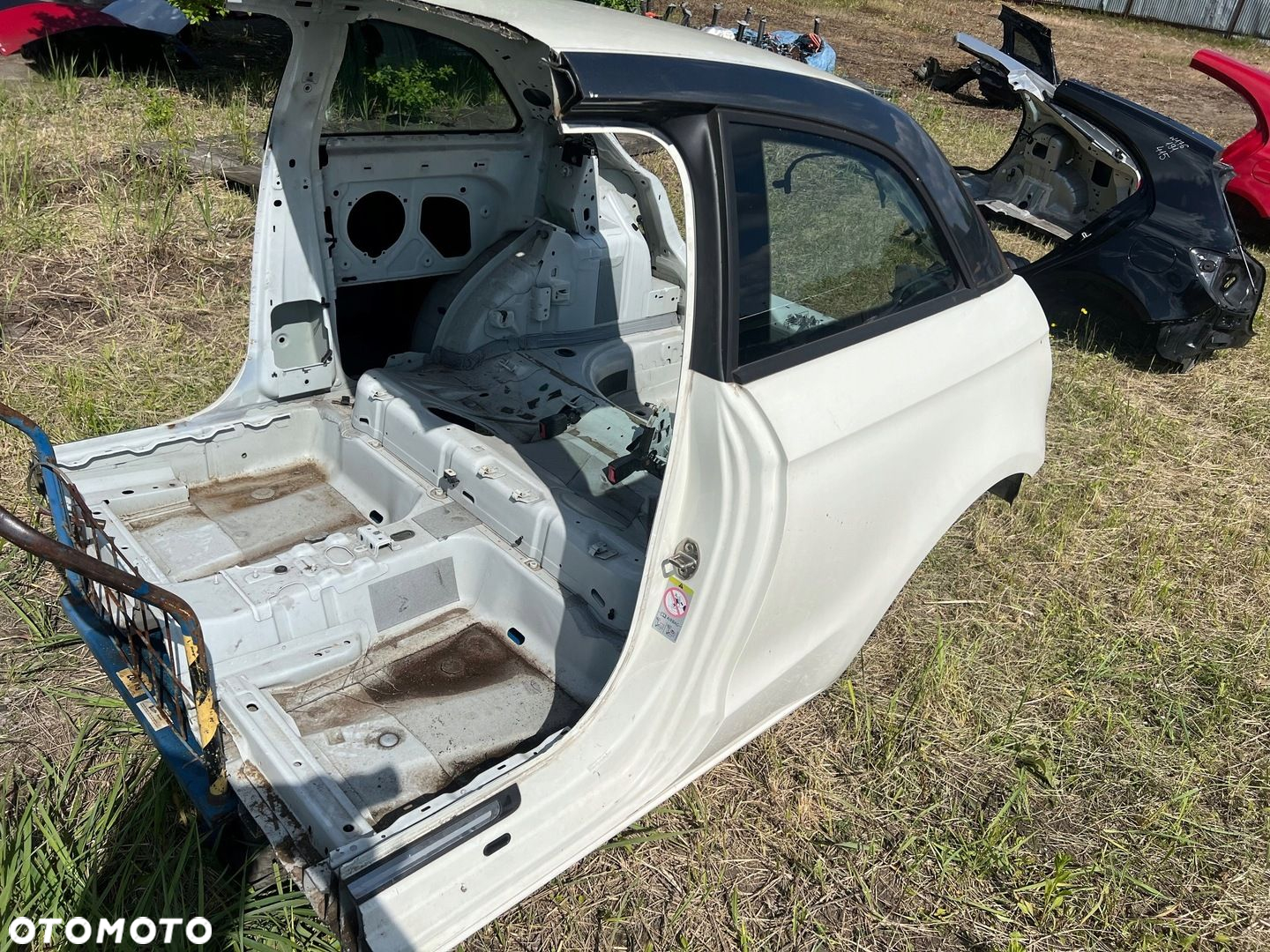 AUDI A1 8X 3D BŁOTNIK LEWY TYŁ POSZYCIE ĆWIARTKA PRÓG - 3