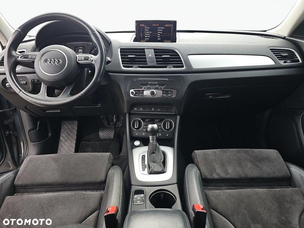 Audi Q3 - 12